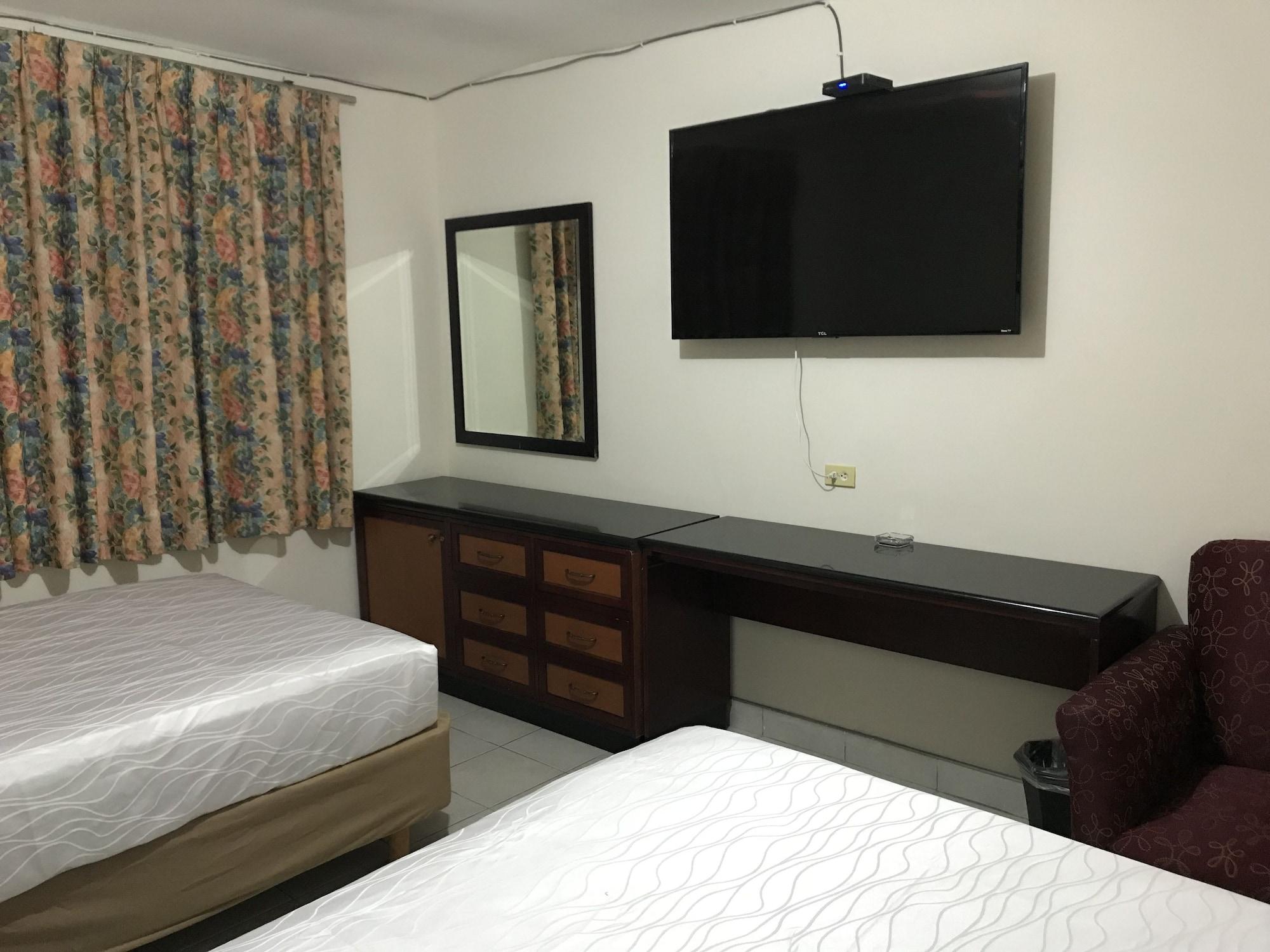 Hotel Guillen Jr Tijuana Exterior photo