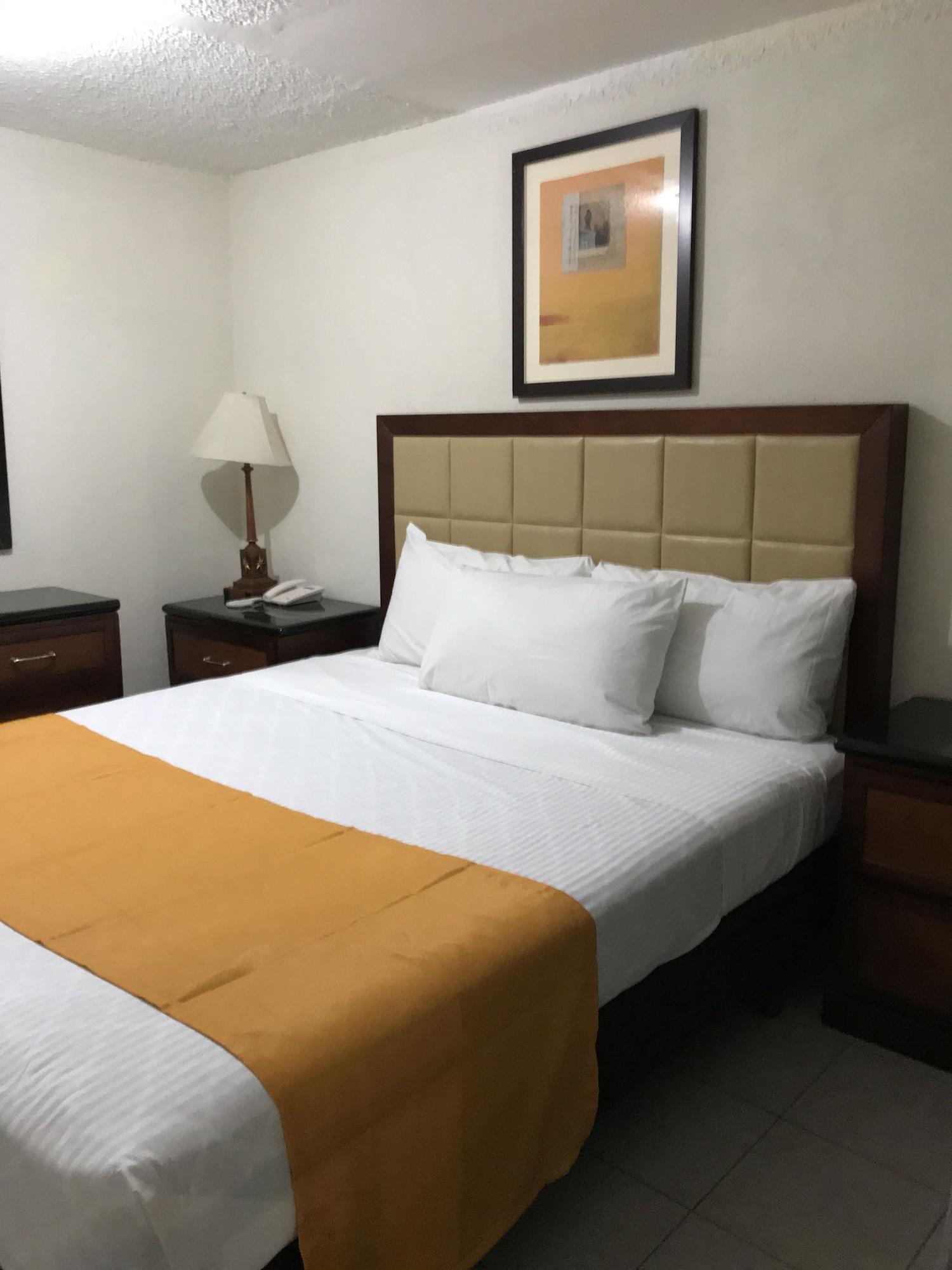 Hotel Guillen Jr Tijuana Exterior photo