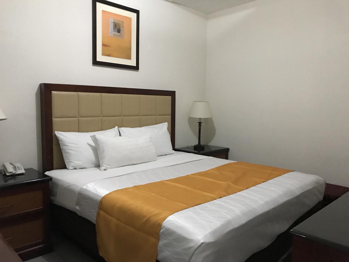 Hotel Guillen Jr Tijuana Exterior photo